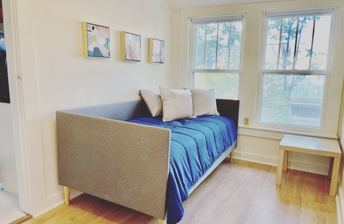 Fayetteville House | The "Little House on the Hill"- Near Downtown Fayetteville and the U of A