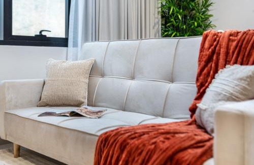 Khor Fakkan Apartment | The Living