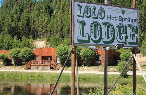 Lolo Cabin | The Lodge at Lolo Hot Springs