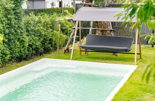 Suan Luang House | The Lodge Bangkok Poolvilla