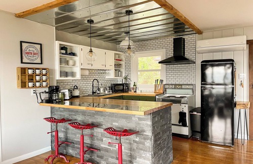 Washington County Cabin | + the Lodge+ @ Camp Potomac Peak