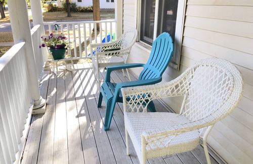 Saint Peter House | The Lodge Dog & FmilyFrndly 6-BR 12 Beds 16 guests