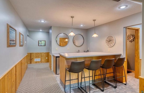 Squaw Lake Cabin | The Lodge: Hot Tub Fireplace RiverFront Pet Friendly Cabin