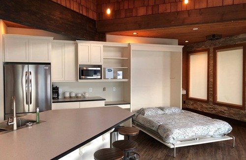 Harrison Hot Springs Cabin | The Lodge on Harrison Lake