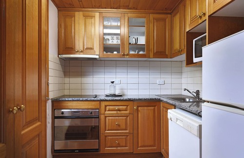 North Hobart Cabin | The Lodge on Elizabeth