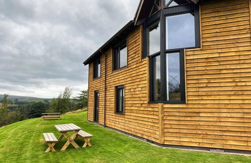 Trefeglwys Cottage | THE LODGE, pet friendly, character holiday cottage in Llanidloes