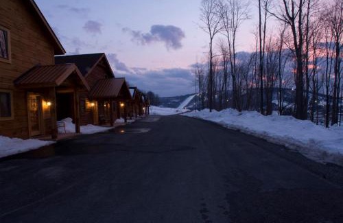 McHenry Hotel | The Lodges at Sunset Village