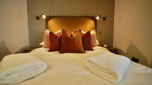 Inverurie Cabin | The Lodges @ Barra Castle