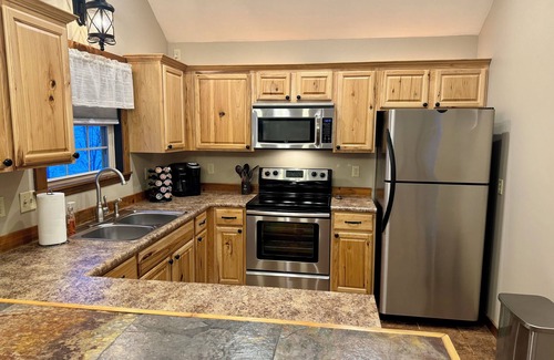 Wilmington House | The Loft- 1.3 Miles to World Equestrian Center.Beautiful Country Setting