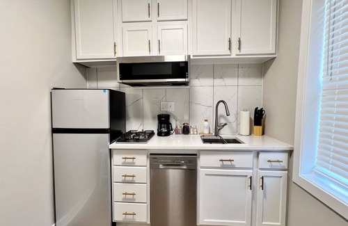 Valparaiso Apartment | The Loft- Adorable Studio, Valparaiso University Short Term stays