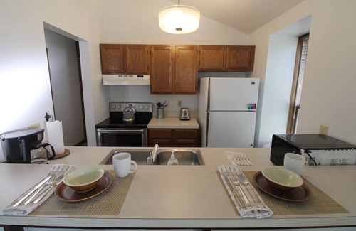 Victorian Village House | The Loft on Lundy | Short North Arts District