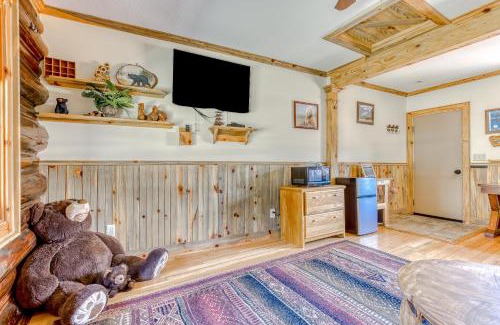 White Salmon House | The Logs Bear Cave