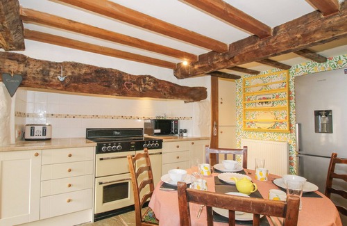 Oswestry Cottage | THE LONG HOUSE, pet friendly, character holiday cottage in Trefonen