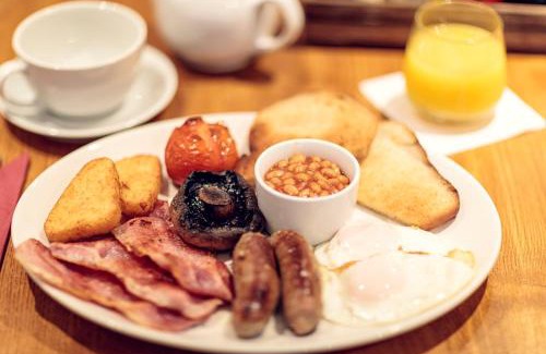 Sutton on Trent Hotel | The Lord Nelson
