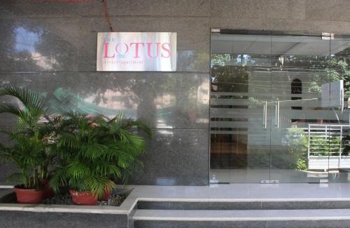 Sadras Apartment | The Lotus Apartment hotel, Burkit Road