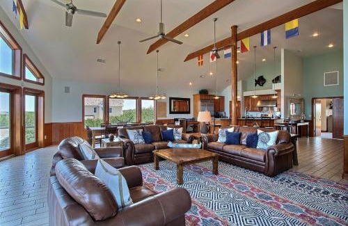 Sunset Village House | The Love Boat #15SV-F