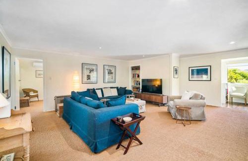 Prevelly House | 'The Love Shack' Pet-Friendly Beach Bungalow