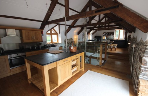 Chulmleigh House | The Lower & Upper Arches, luxury Converted Barn in Devon countryside