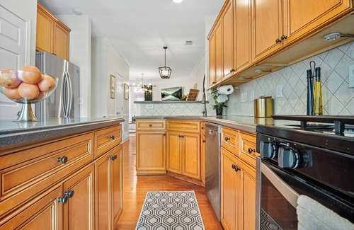 Midtown House | The Luxe on 16th Steps to Atlantic Station
