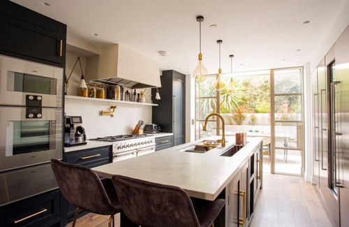 Parsons Green and Walham Apartment | The Luxury Fulham Townhouse