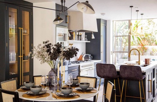 Parsons Green and Walham Apartment | The Luxury Fulham Townhouse