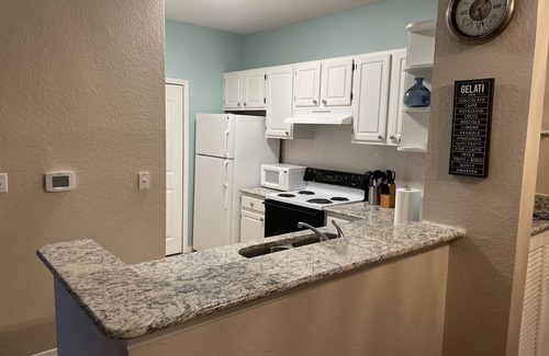 West Kissimmee Condo | The Magic Legacy first floor luxury condo near Disney!