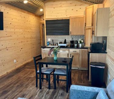 Lincoln County Cabin | The Magnolia House