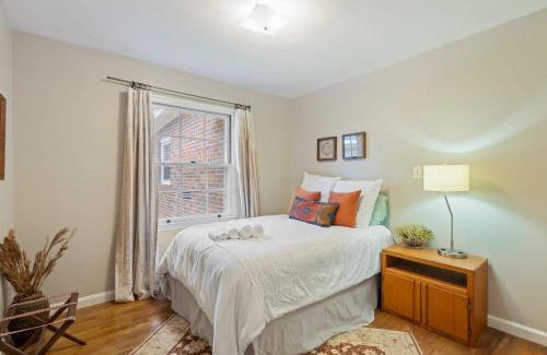 North Augusta House | The Magnolia Manor 4BR Greenway Retreat