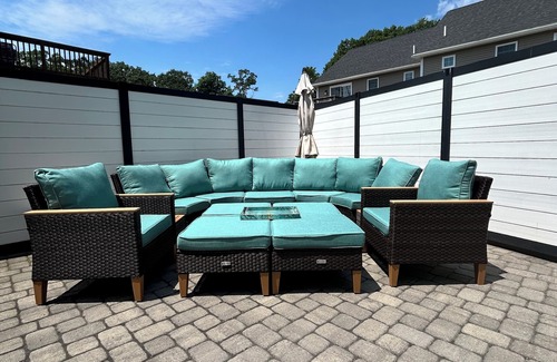 Salisbury House | The Main Residence Beach Escape-3 Beds 2BR, Patio, Walk to Ocean