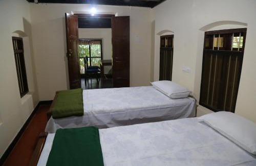 Kumaranalloor House | The Mana-Heritage stay - Chengazhimattam Mana