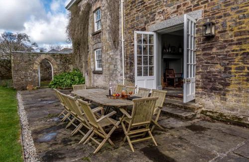 Bodmin House | The Manor House at Boconnion
