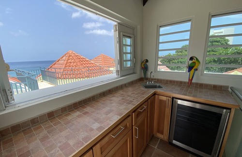 Stella Villa | The Mansion at Casa Aguas Azules - 3-Bedroom Beachfront Villa with Pool
