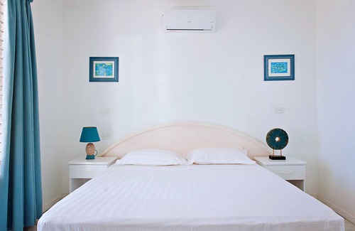 Wailoloa House | The Marlin House
