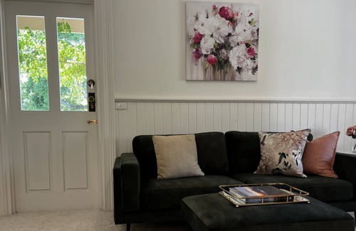 Sheffield Bed & Breakfast | The Master Suite at Tanglewood House, Sheffield