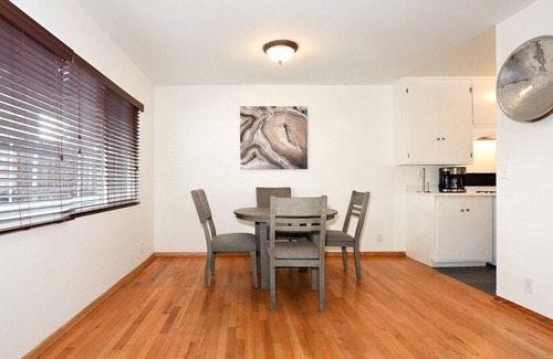 Mar Vista Apartment | The Mclaughlin #5