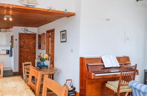 Maghery Cottage | THE MERMAID, pet friendly, with open fire in Dungloe, County Donegal