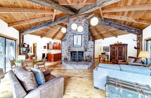 Burnt Ranch House | The Merryman Cabin