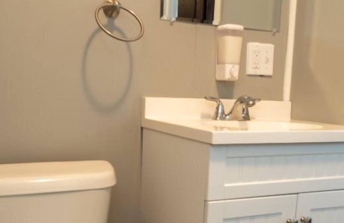 Bloomfield Apartment | The Milford-PEC Couple's Getaway