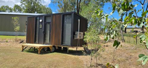 Mundoolun House | The Mini Chalet by Tiny Away