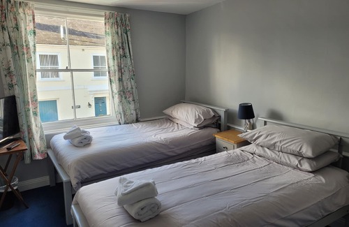 Modbury Bed & Breakfast | The Modbury Inn