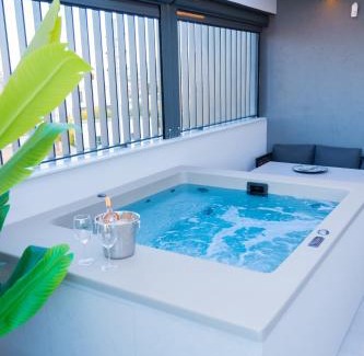 Elefsina Hotel | The Modern