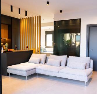 Elefsina Hotel | The Modern
