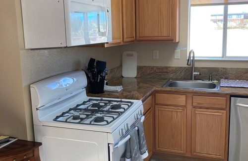 Mesa House | The most beautiful views in the the Eastern Sierra!