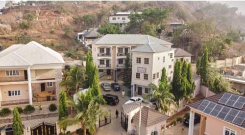 Wuse 2 Apartment | The Most Powerful Juju Herbalist Man In Nigeria