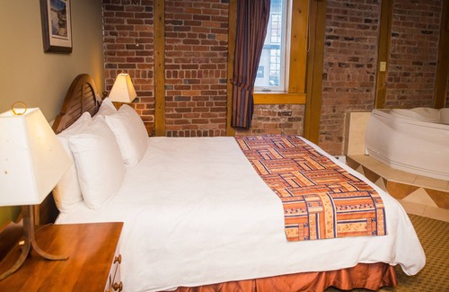 Downtown St. John's Hotel | The Murray Premises Hotel