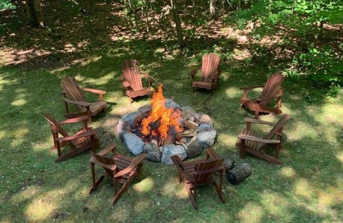 Stratton and Bromley Ski Areas House | The Mushroom House of Manchester Vermont