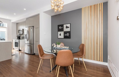 Ottawa Division House | The Mustard Den : furnished mid-term rental @ southeast of Ottawa