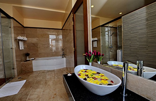Naypyidaw Hotel | The Myat Mingalar Hotel