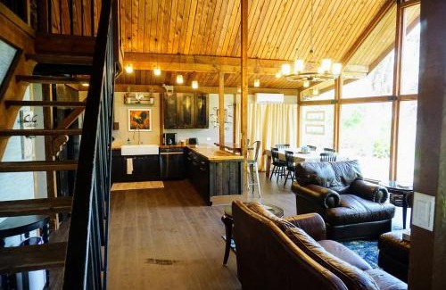 Hernando House | The Nature House