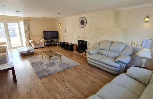 Aylsham House | The Nest